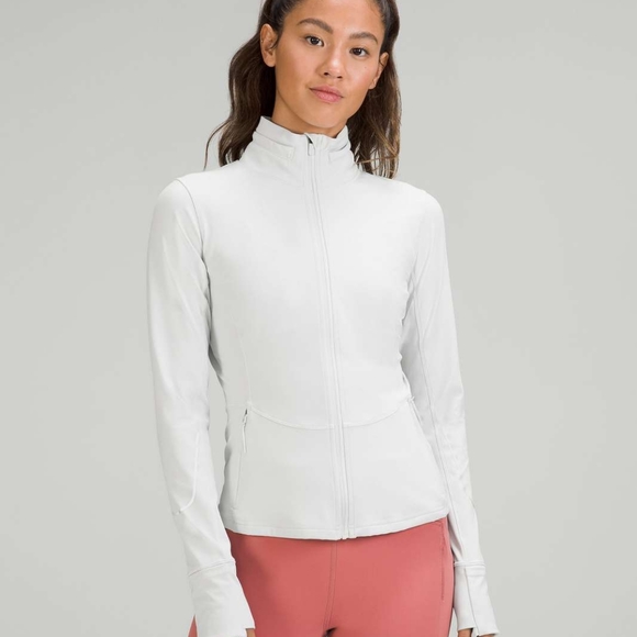 Lululemon Nulux Reflective Running Jacket, color Vapor, size 10 - Picture 1 of 7